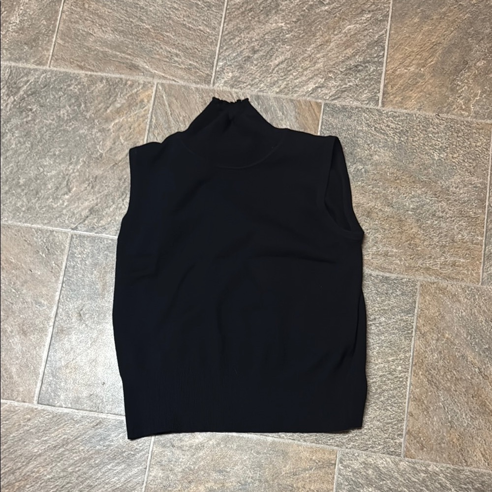 St. John Sport by Marie Gray Black Sleeveless Top